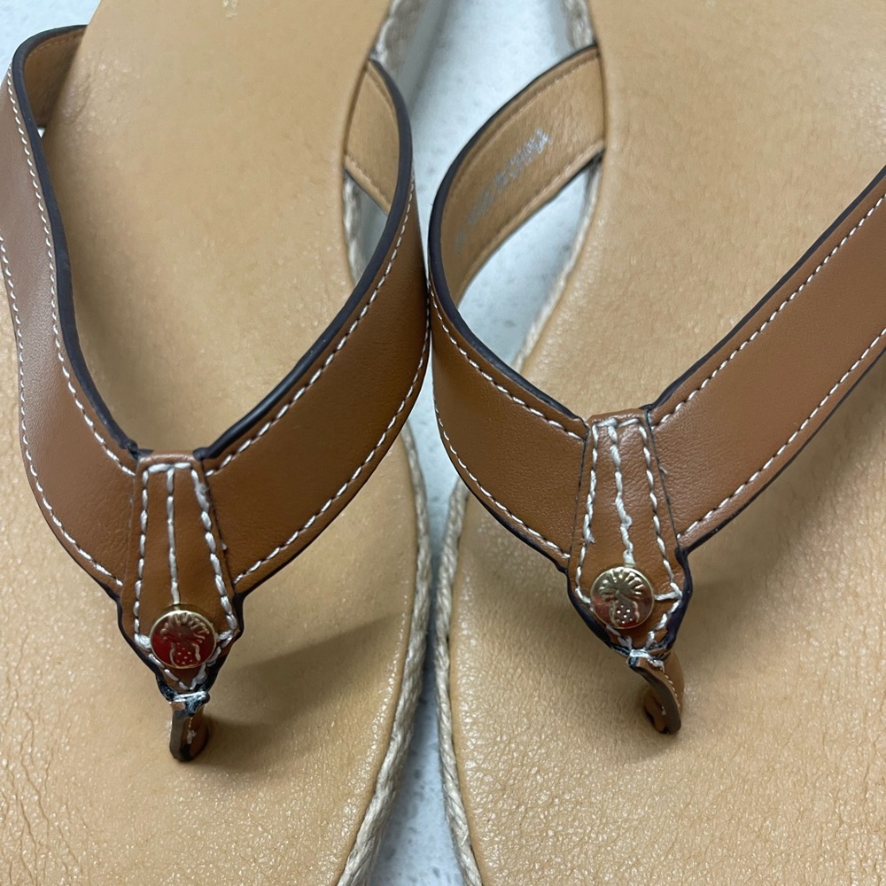 Tommy Bahamas sandals